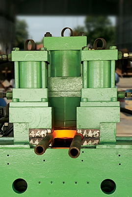  TACTO GRAPHICS GB INDUSTRIES INDUSTRIAL PHOTOGRAPHERS IN TAMILNADU SQUEEZE BEND MACHINE