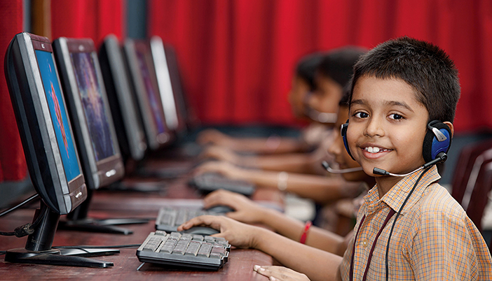 TACTO GRAPHICS LEADING TOP PROFESSIONAL PHOTOGRAPHERS COIMBATORE BANGALORE CHENNAI TAMILNADU SOUTH INDIA KIDS PHOTOGRAPHY SCHOOL PHOTOGRAPHY