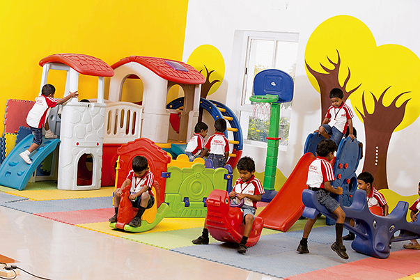 TACTO GRAPHICS LEADING TOP PROFESSIONAL PHOTOGRAPHERS COIMBATORE BANGALORE CHENNAI TAMILNADU SOUTH INDIA KIDS PHOTOGRAPHY SCHOOL PHOTOGRAPHY