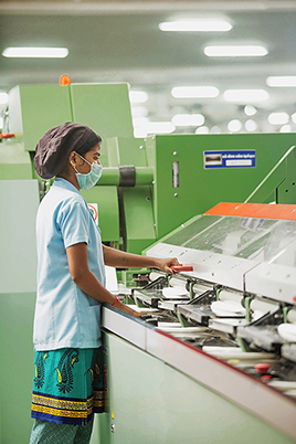TACTO GRAPHICS PROFESSIONAL PHOTOGRAPHERS COIMBATORE CHENNAI DINDIGUL TAMILNADU SOUTH INDIA SPINNING MILL PHOTOGRAPHY TEXTILE WEAVING PHOTOGRAPHY KNITTING DYIING STITCHING PHOTOGRAPHY TEXTILE INDUSTRY