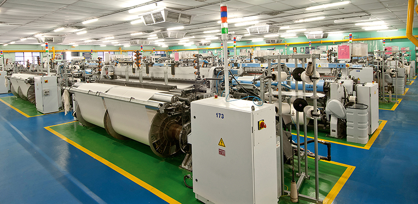 TACTO GRAPHICS INDUSTRIAL PHOTOGRAPHERS COIMBATORE CHENNAI DINDIGUL TAMILNADU SOUTH INDIA SPINNING MILL PHOTOGRAPHY TEXTILE WEAVING PHOTOGRAPHY KNITTING DYIING STITCHING PHOTOGRAPHY TEXTILE INDUSTRY
