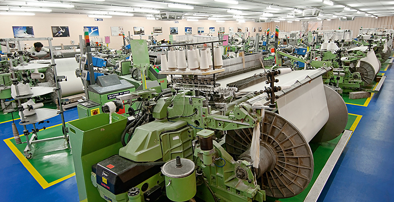 TACTO GRAPHICS PROFESSIONAL PHOTOGRAPHERS COIMBATORE CHENNAI DINDIGUL TAMILNADU SOUTH INDIA SPINNING MILL PHOTOGRAPHY TEXTILE WEAVING PHOTOGRAPHY KNITTING DYIING STITCHING PHOTOGRAPHY TEXTILE INDUSTRY